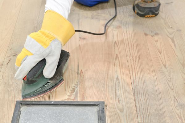 Porch Sanding in Vienna