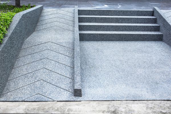 Cost of Deck Ramp Construction in Vienna